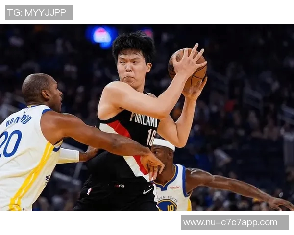 篮球巨星也爱足球 梦想与激情并行的运动人生 篮球巨星也爱足球 梦想与激情并行的运动人生